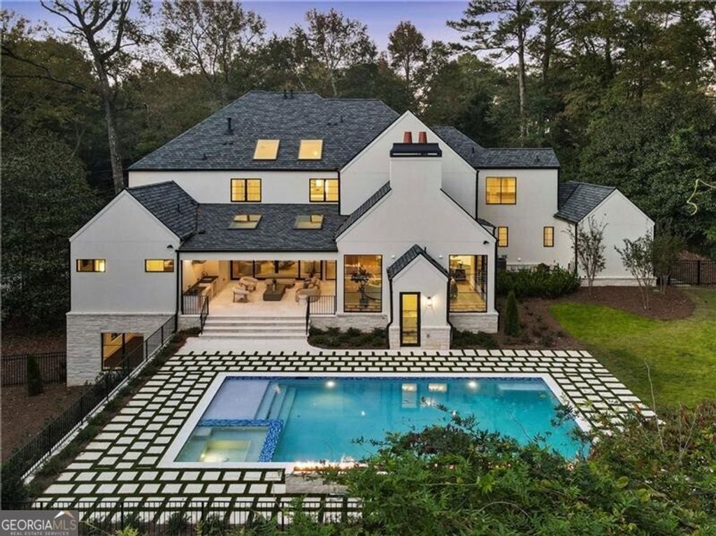 Photo of 388 Londonberry Road NW, Sandy Springs, GA 30327 (MLS # 10630306)
