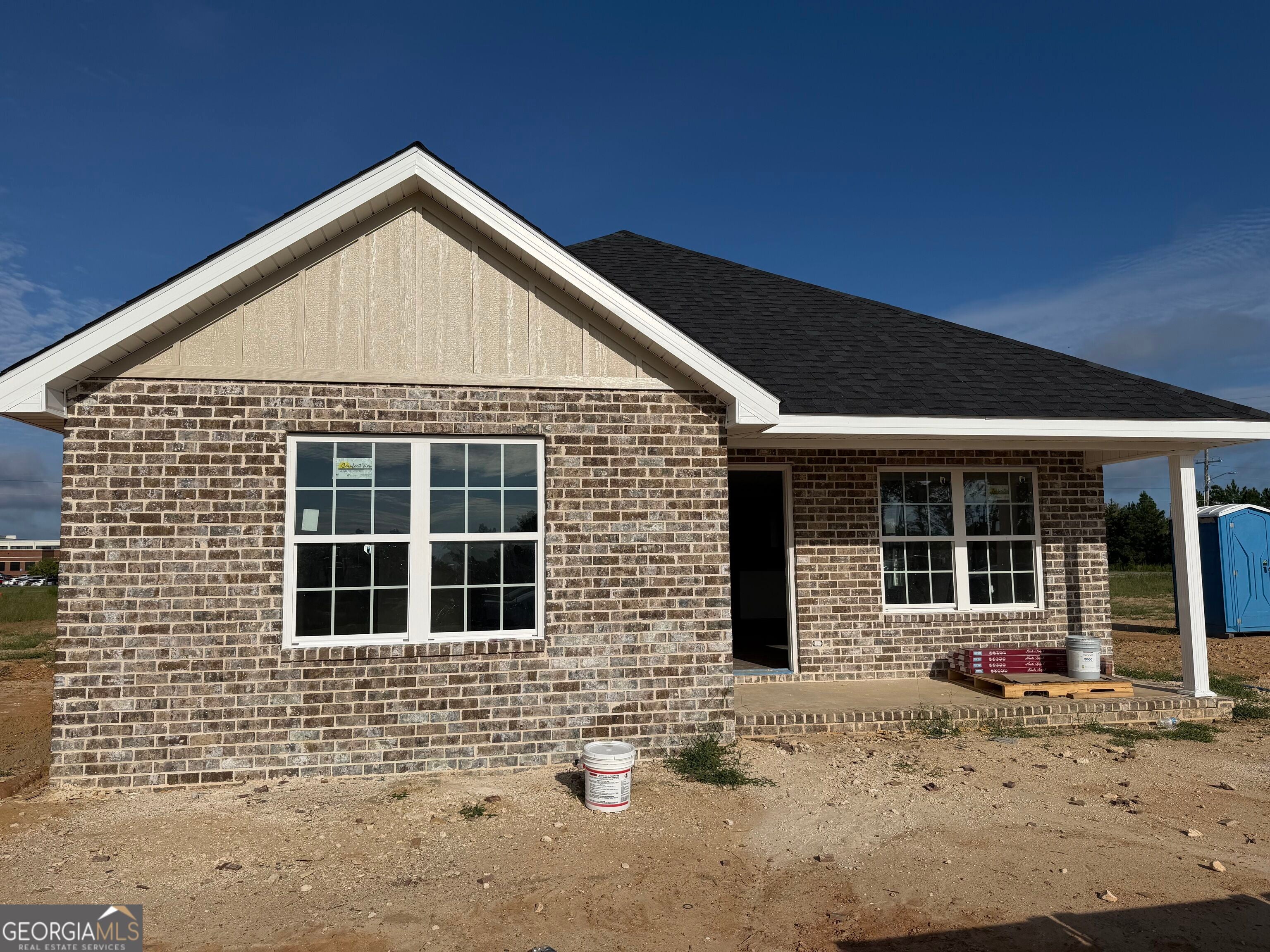 108 Parker PL