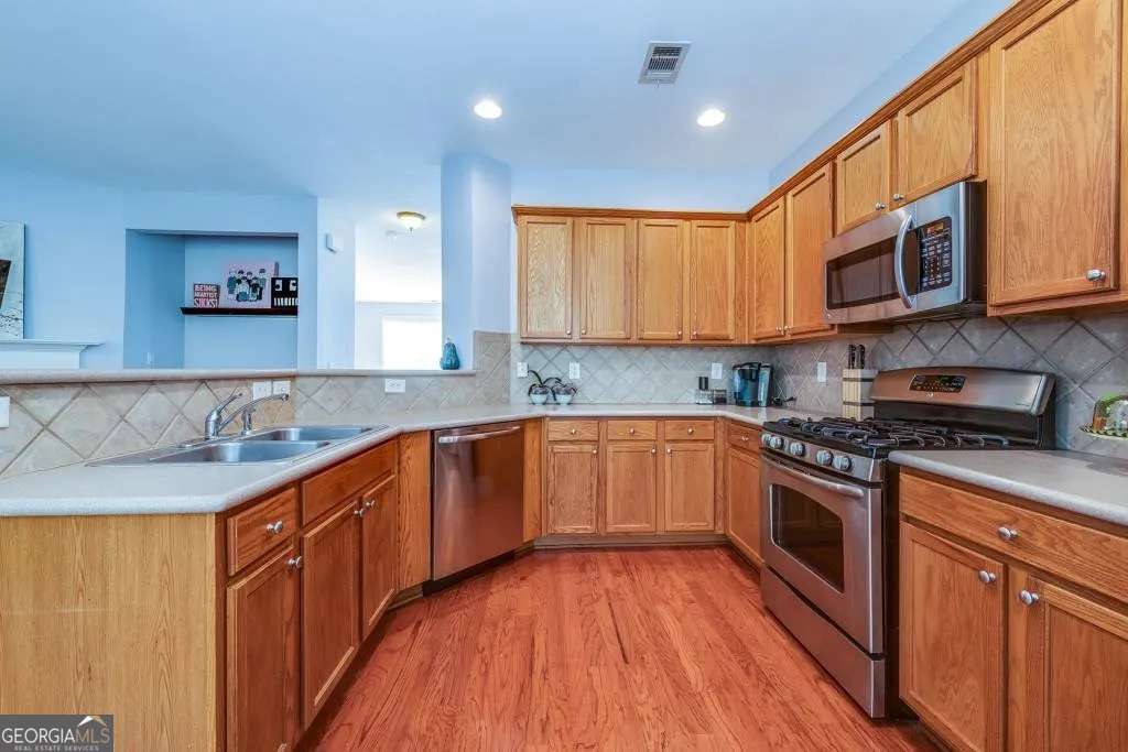 3759 Chattahoochee Summit DR SE 3