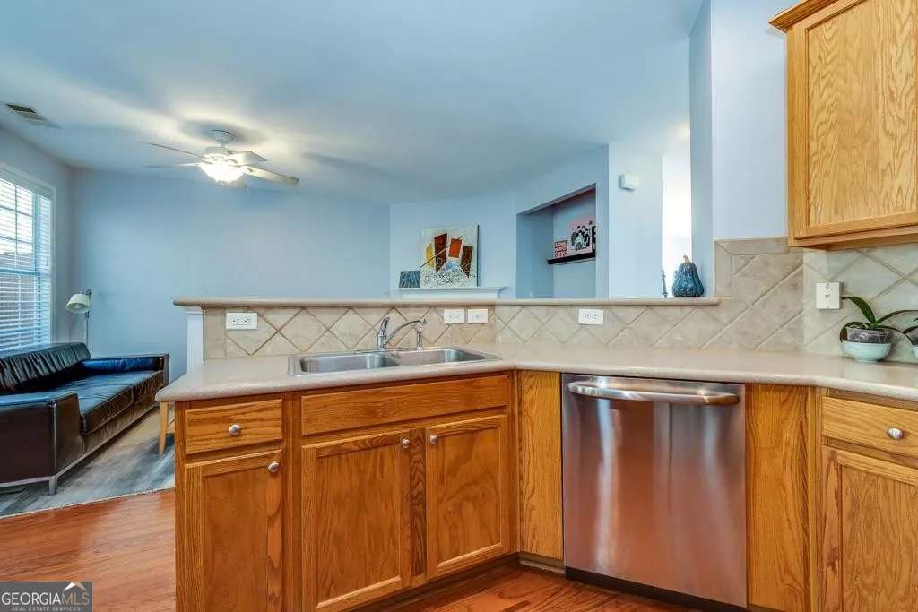 3759 Chattahoochee Summit DR SE 3