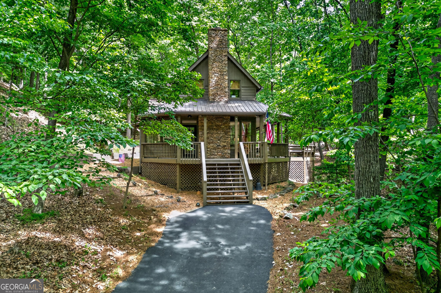 452 Bellflower DR