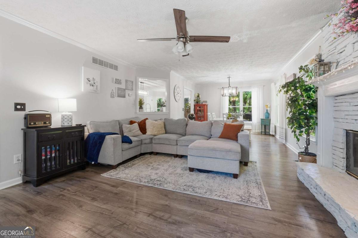 5405 Shotwell TER