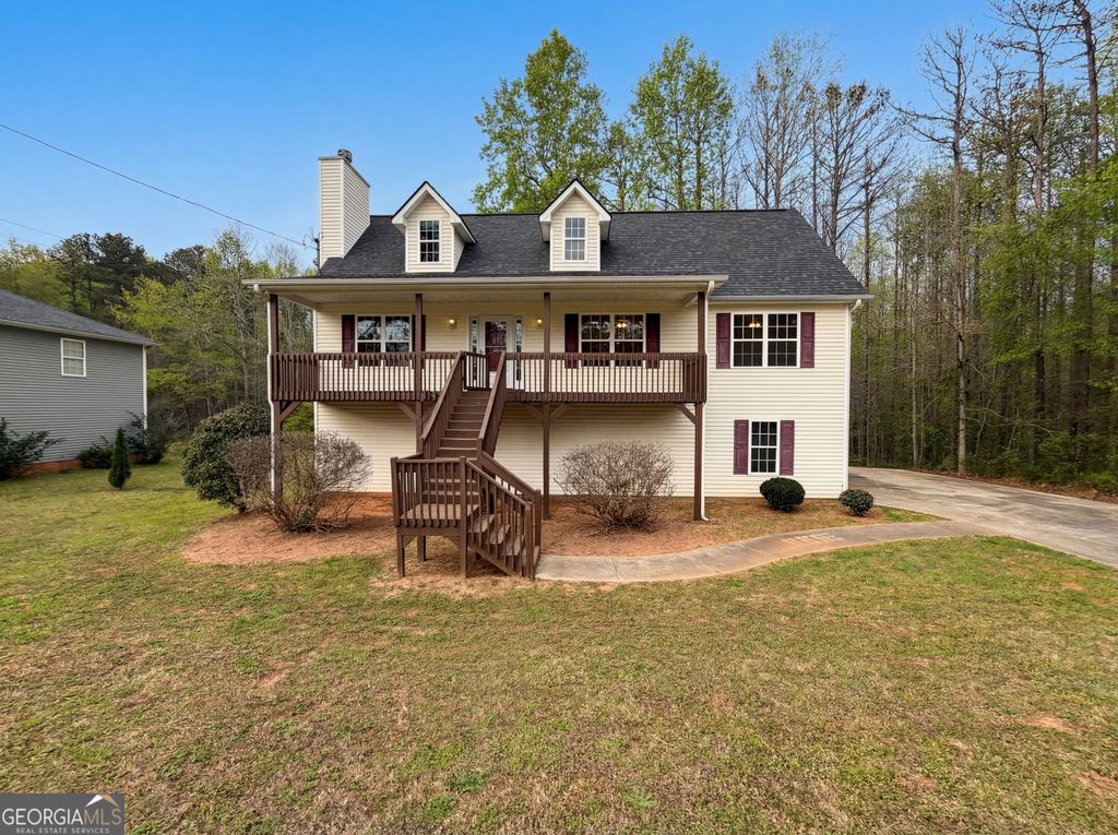 Photo of 277 Christian Circle, Carrollton, GA 30116 (MLS # 10722979)