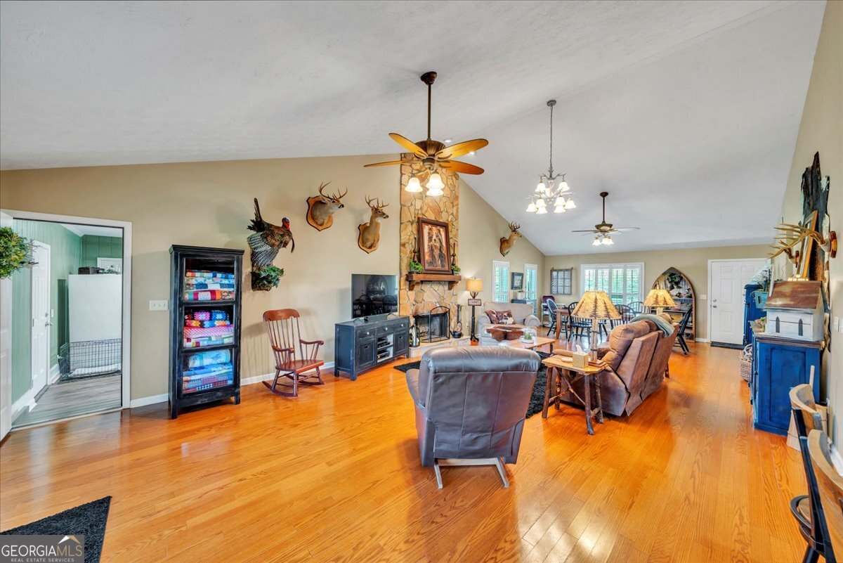 2160 Herndon Road
