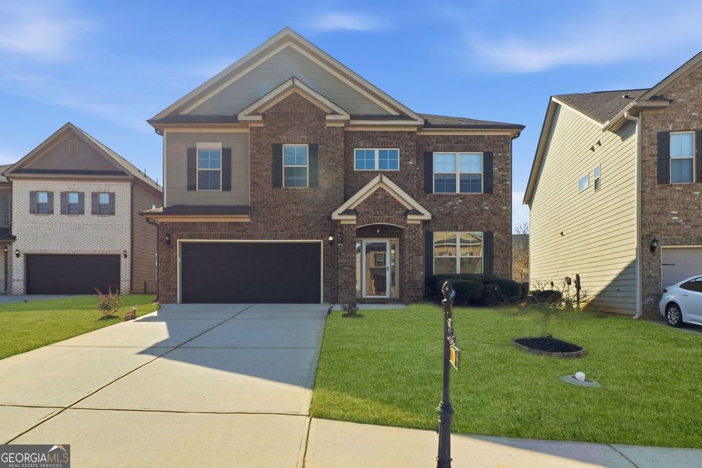 Photo of 210 Palm Springs Circle, Fairburn, GA 30213 (MLS # 10683097)