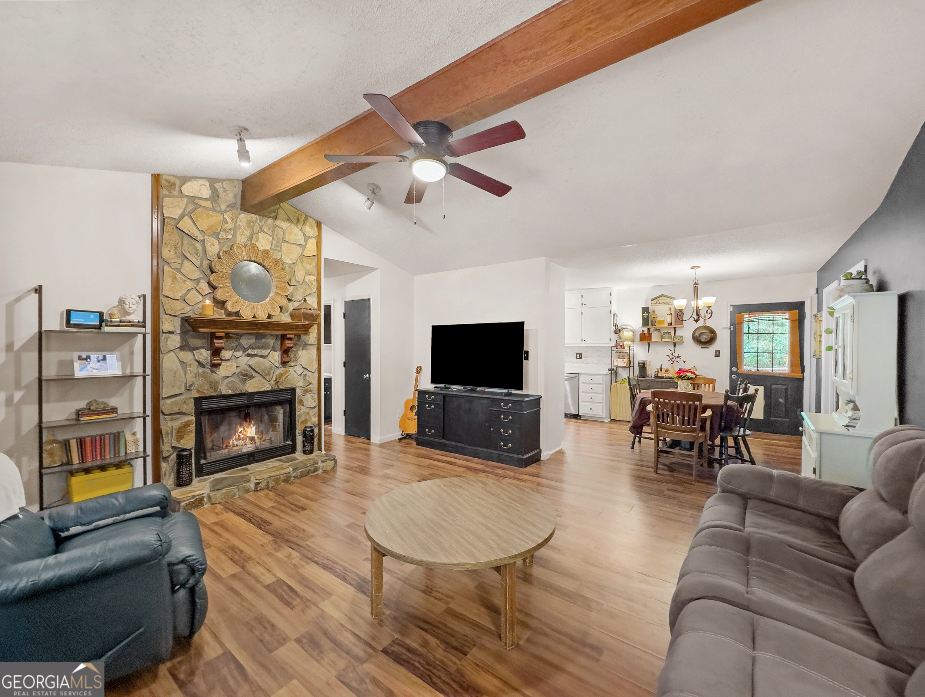 35 Pleasant Valley RD