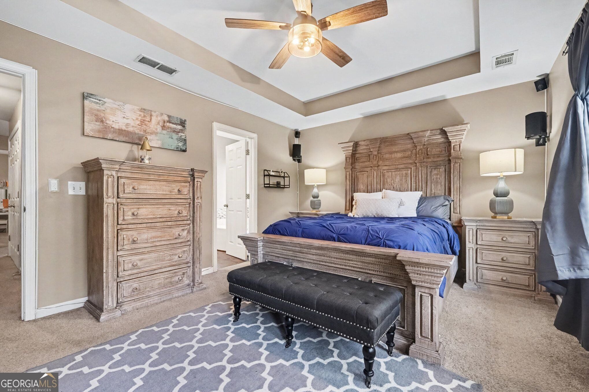 93 Treadstone LN