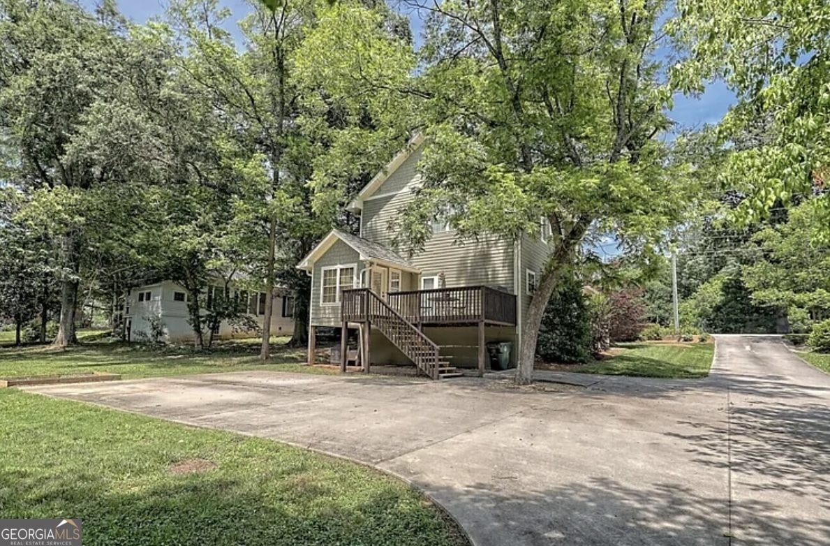 Clarkesville, Georgia 30523, United States, 3 Bedrooms Bedrooms, ,3 BathroomsBathrooms,Residential,Active,241626