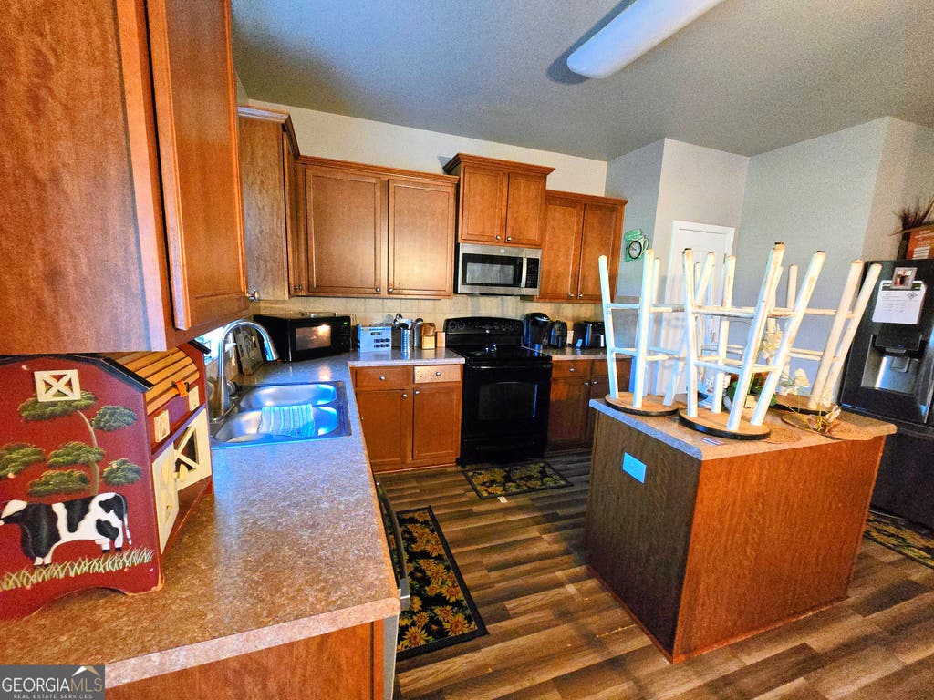 Photo of 126 Abelia Lane, Byron, GA 31008 (MLS # 10808382)