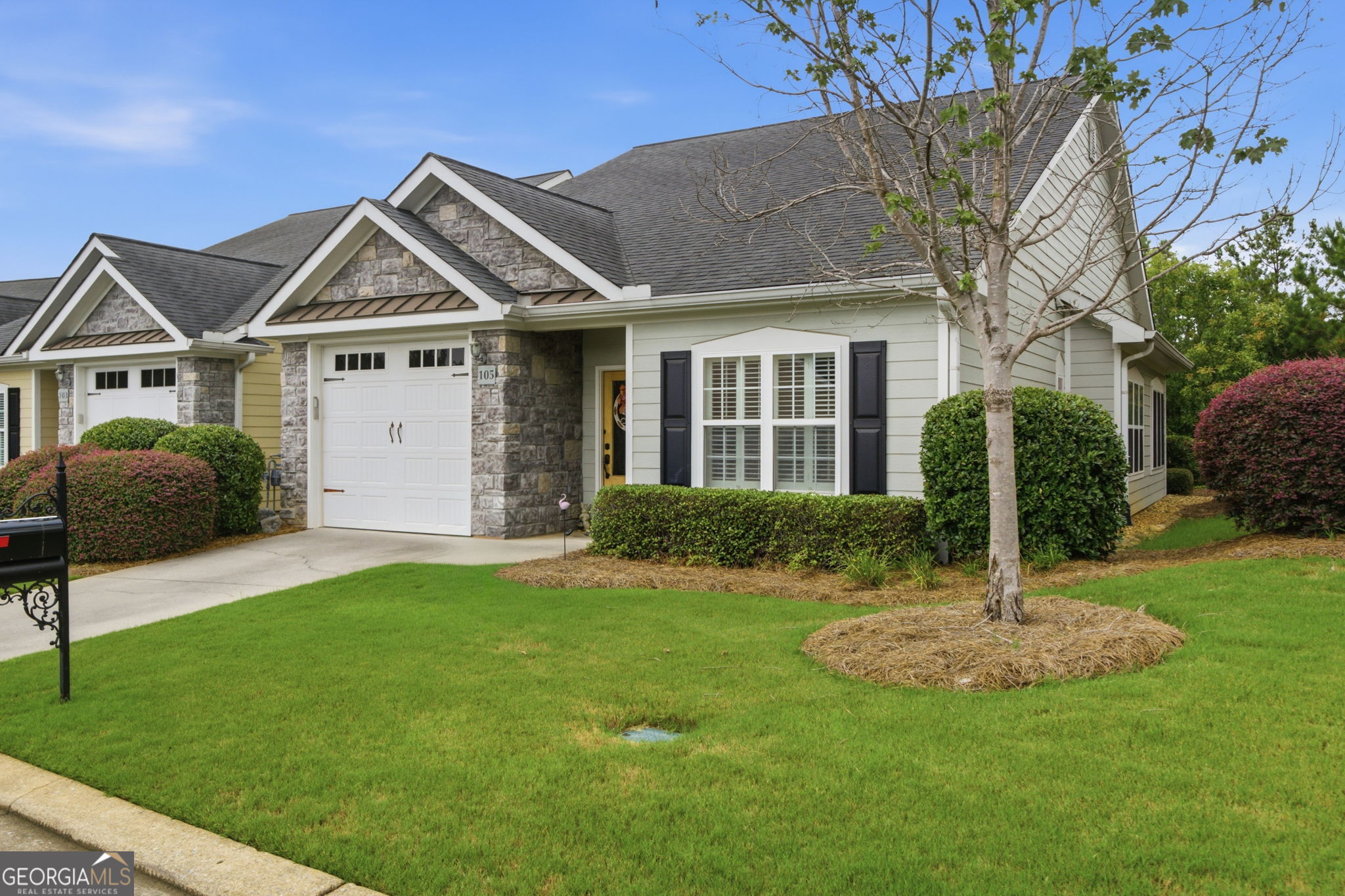 105 Maplecrest LN SE