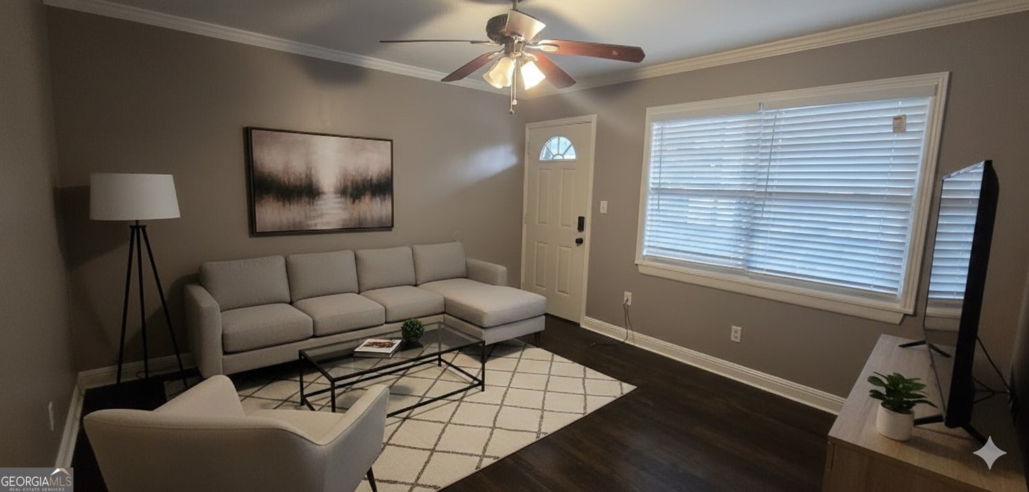 21 Delmont DR 2