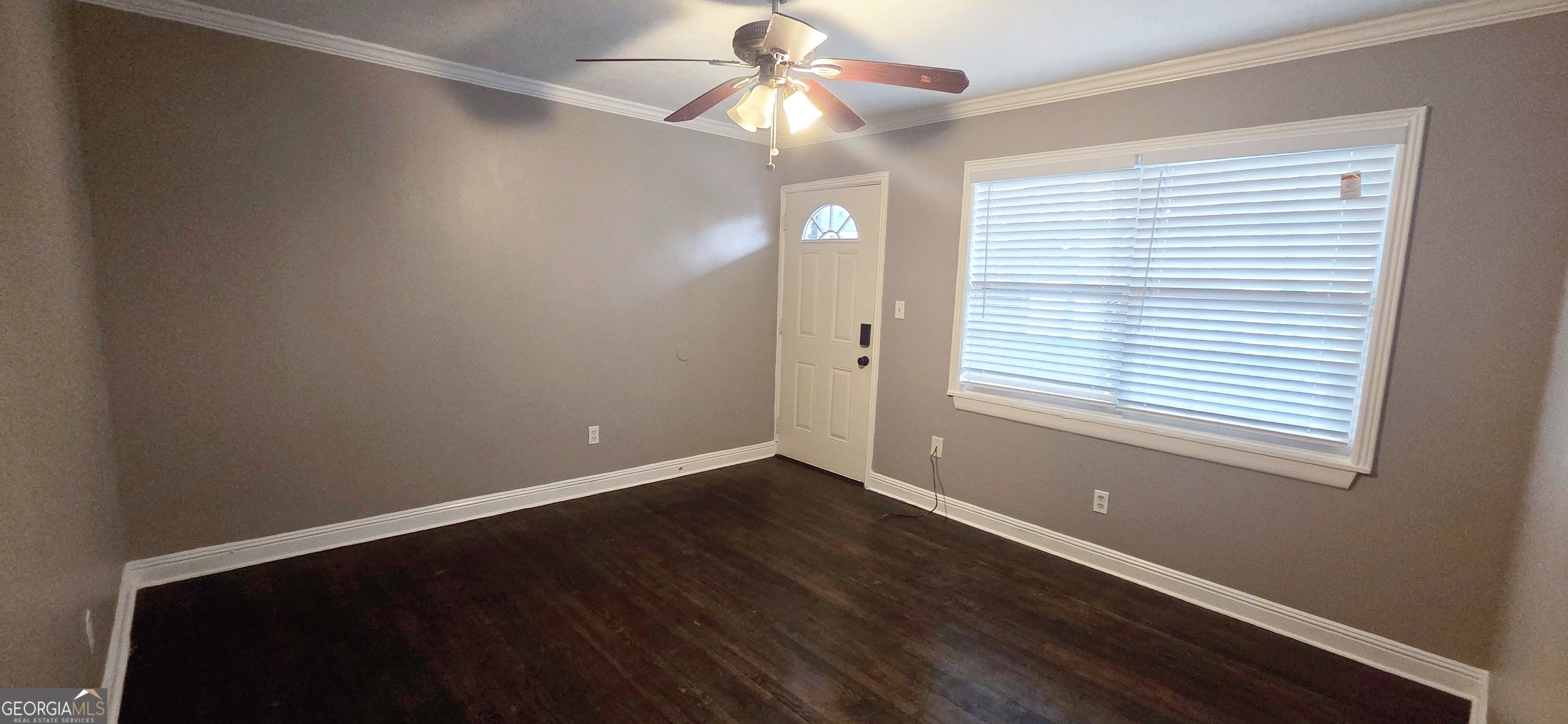 21 Delmont DR 2