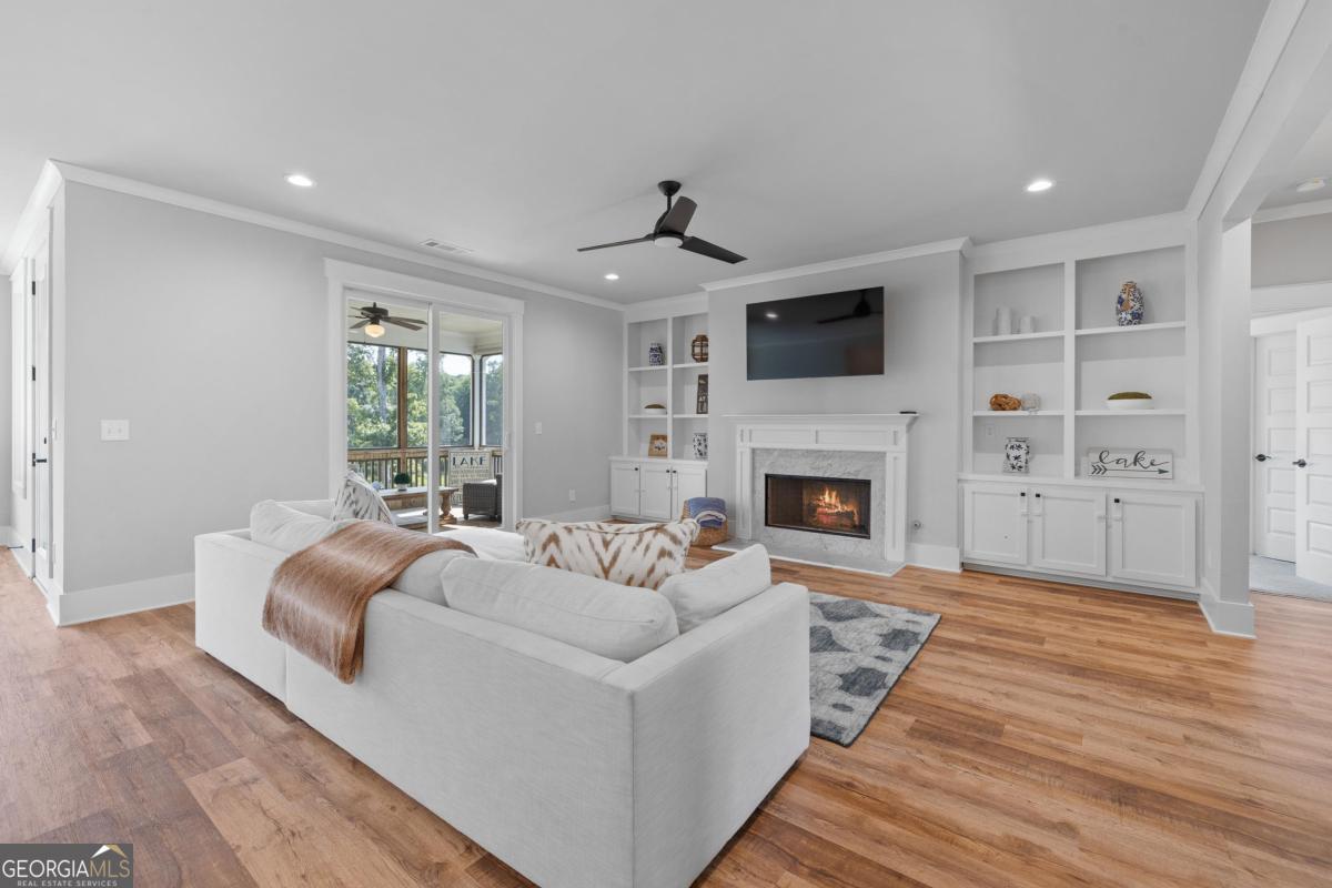 1140 Hidden Hills CIR