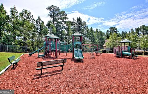 A home in Fairburn