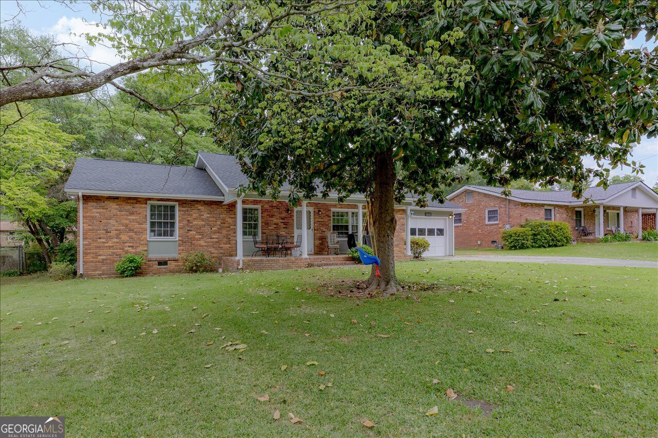 411 Arrowhead TRL