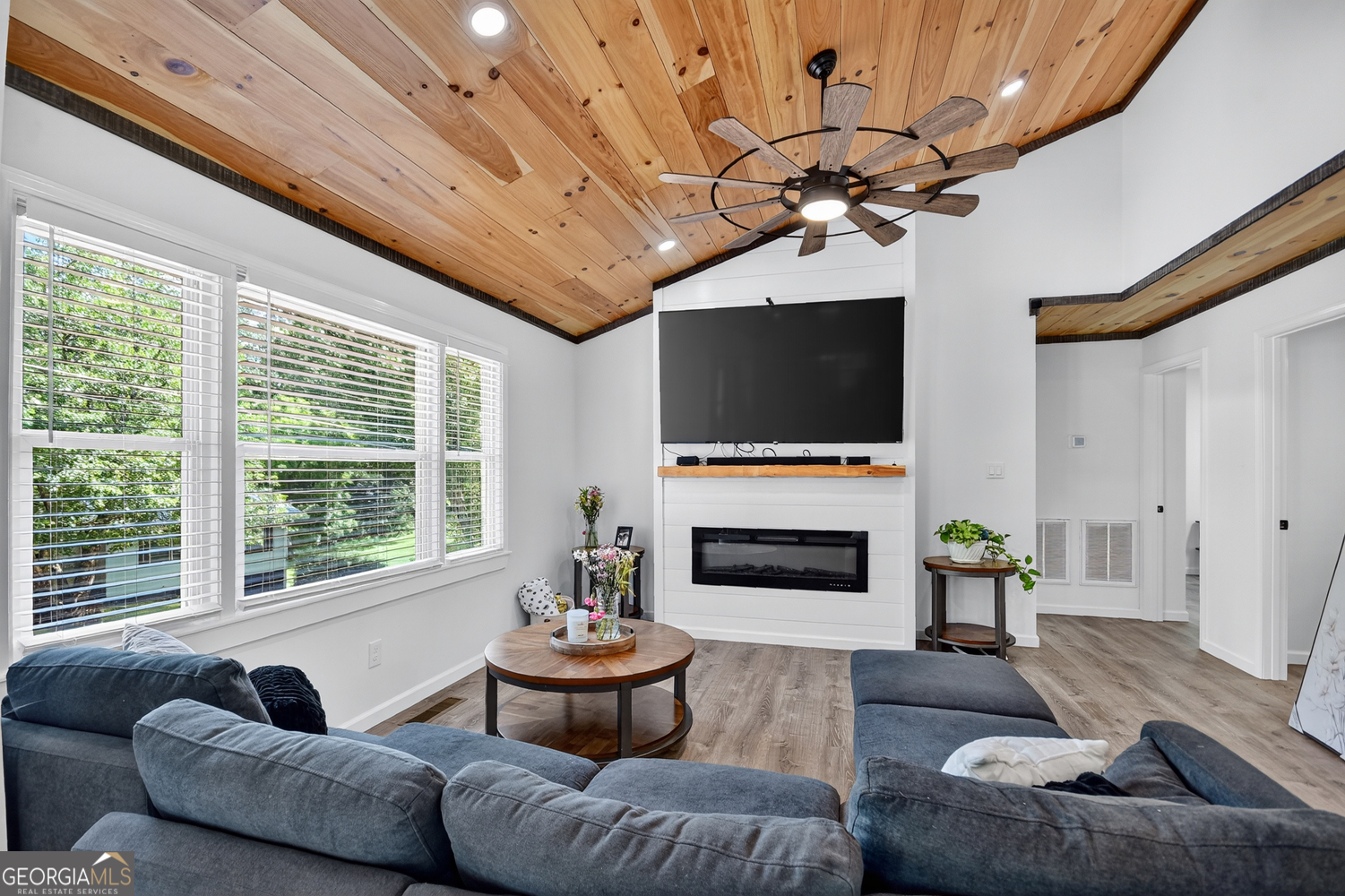 201 Milsaps CIR