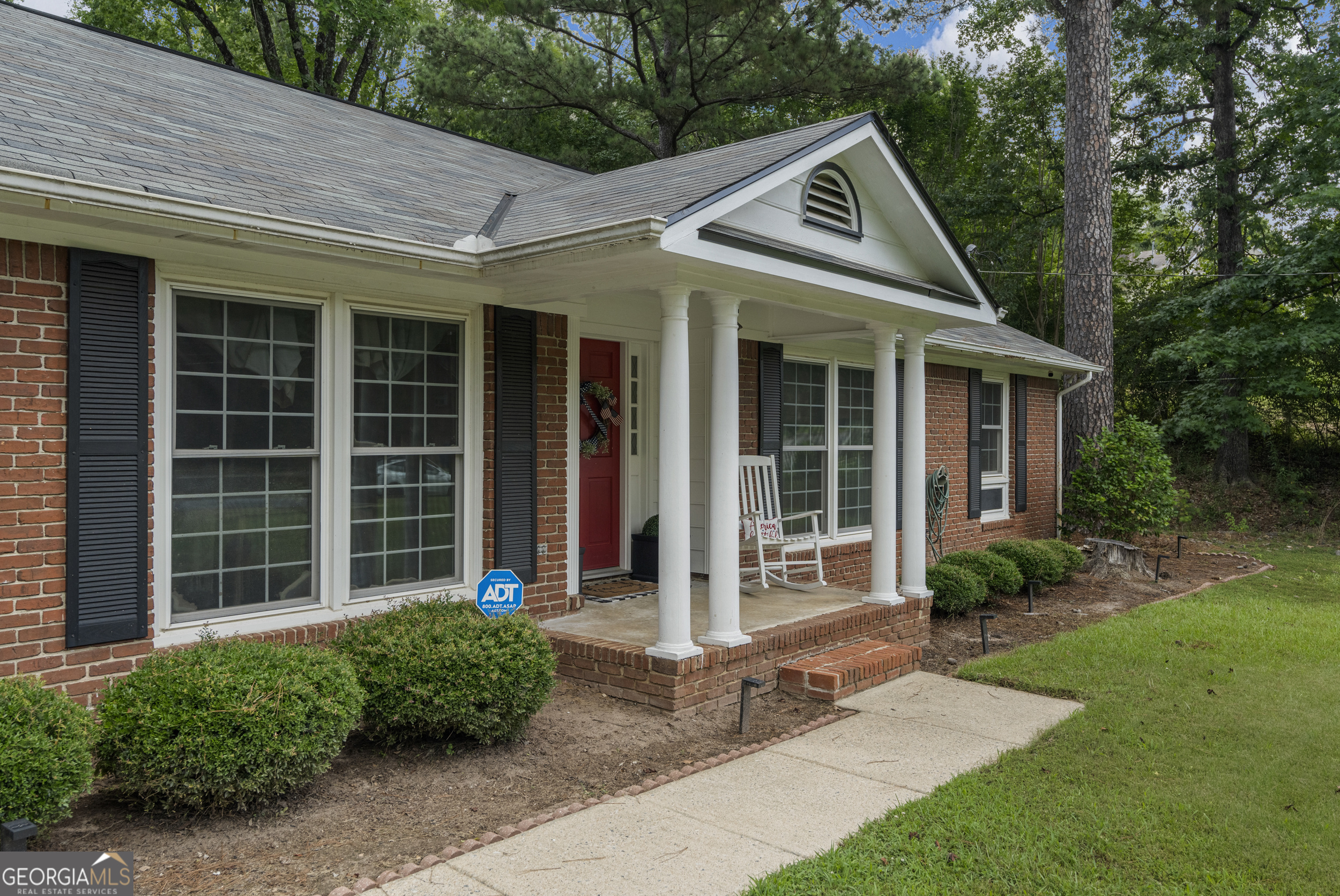 341 Crestfield DR