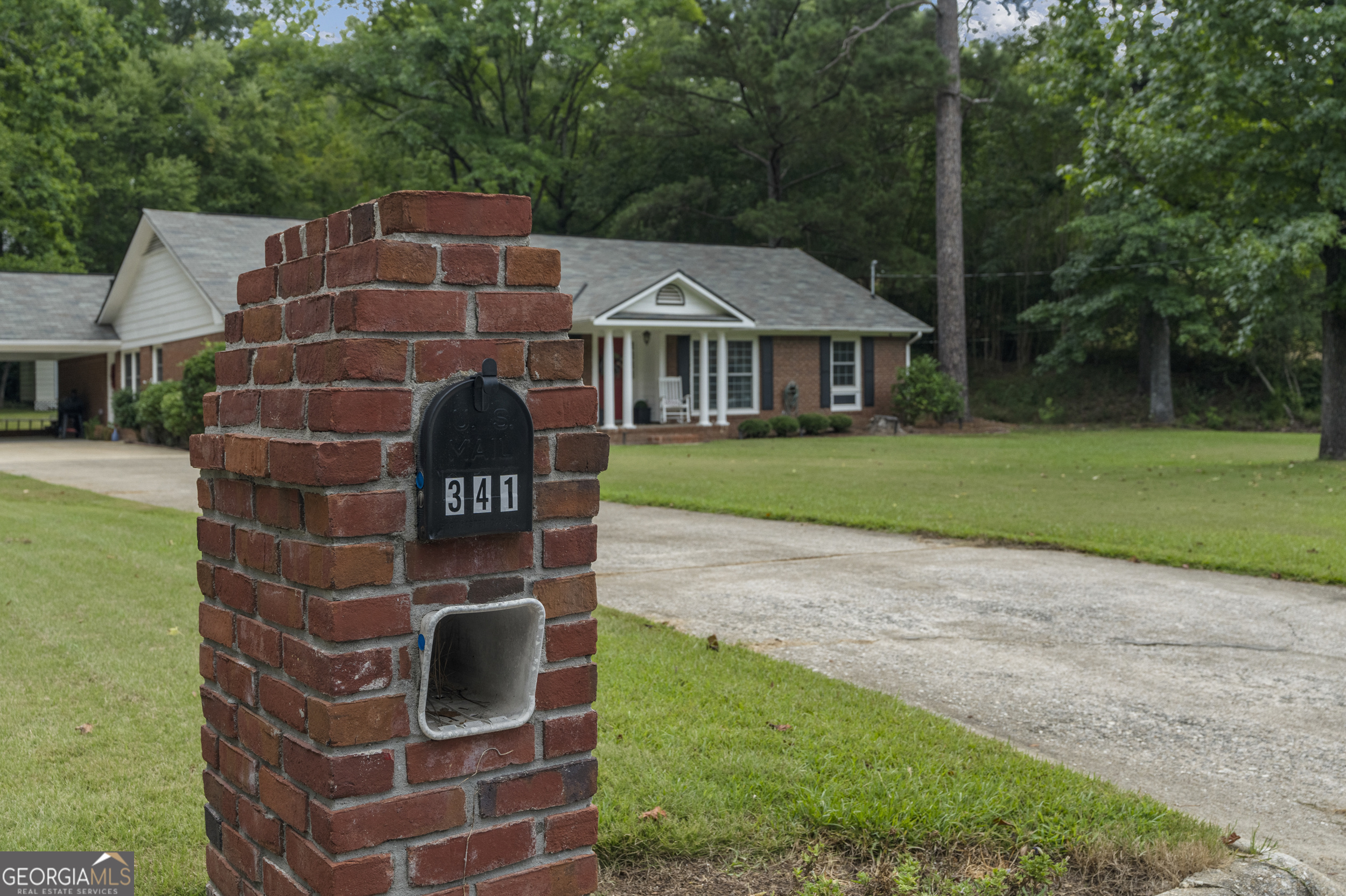 341 Crestfield DR