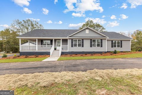 A home in Thomaston