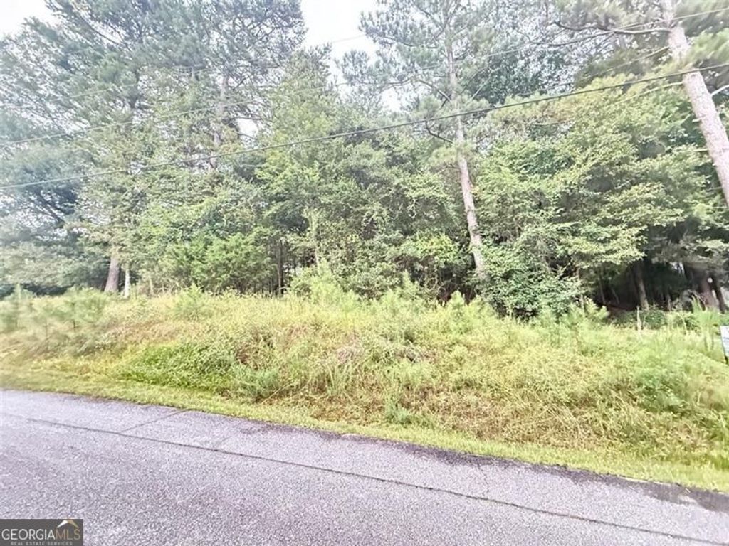 Photo of 2569 PINEWOOD Drive, Conyers, GA 30012 (MLS # 10729570)