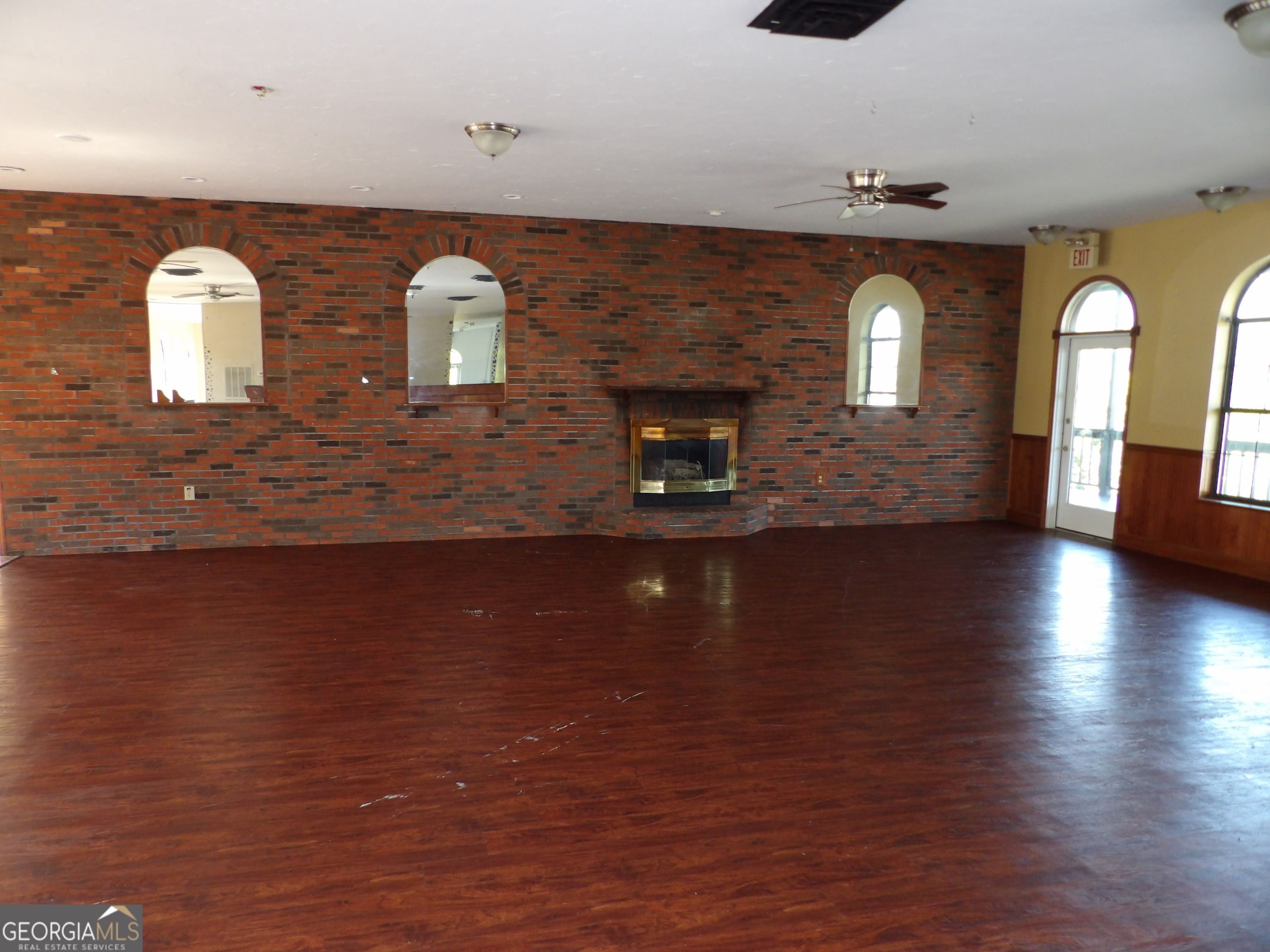 325 Big Sky DR