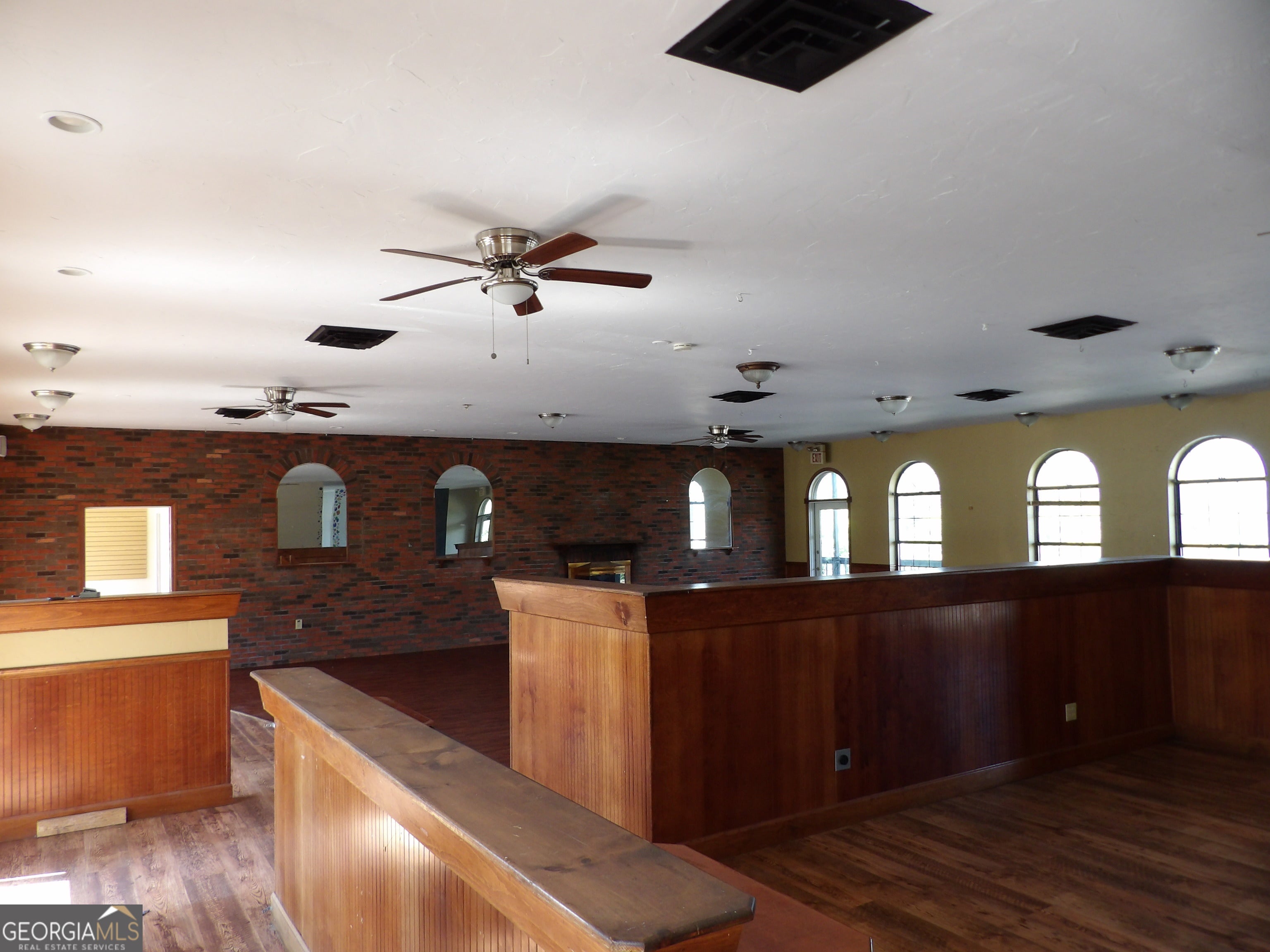 325 Big Sky DR