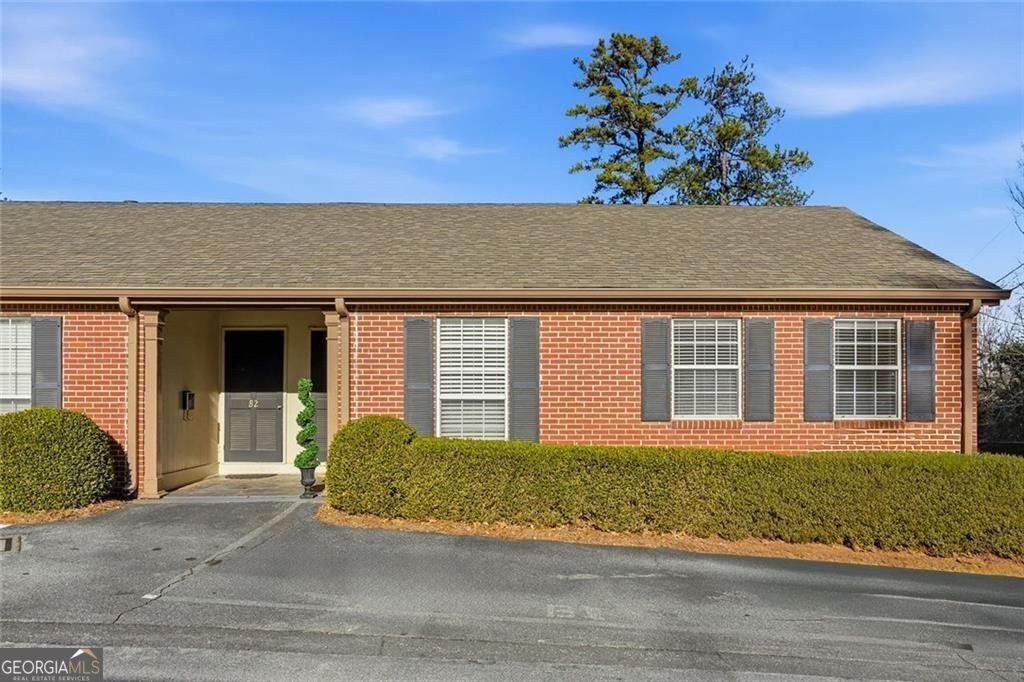 Photo of 5375 Roswell Road #B1, Sandy Springs, GA 30342 (MLS # 10808943)