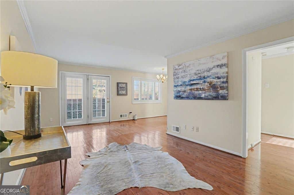 Photo of 5375 Roswell Road #B1, Sandy Springs, GA 30342 (MLS # 10808943)