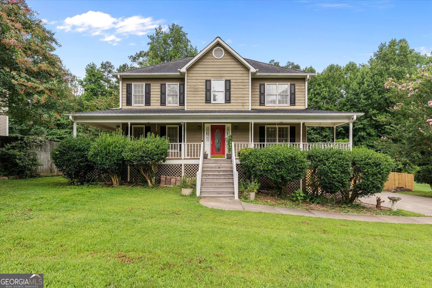 327 Swan DR