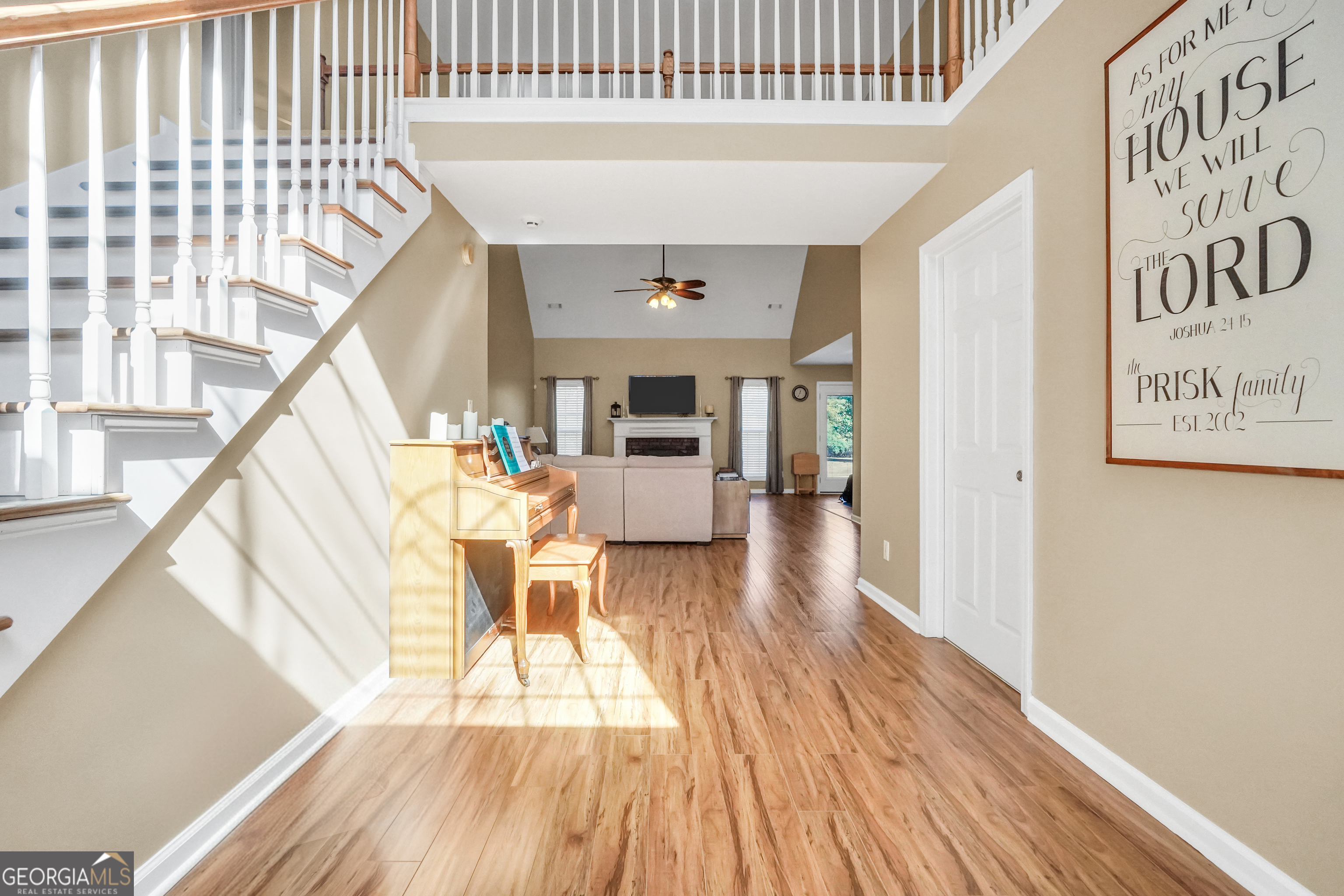 1307 Regatta WAY