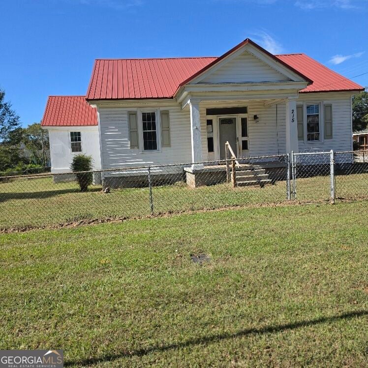 Photo of 215 S Depot Street, Greenville, GA 30222 (MLS # 10882537)