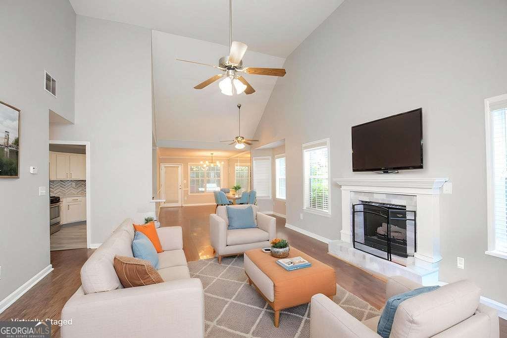 29 Riva Ridge LN