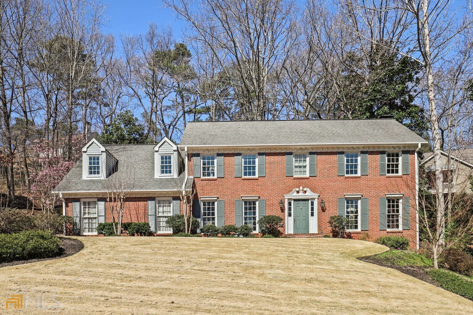 Vinings Forest - Residential