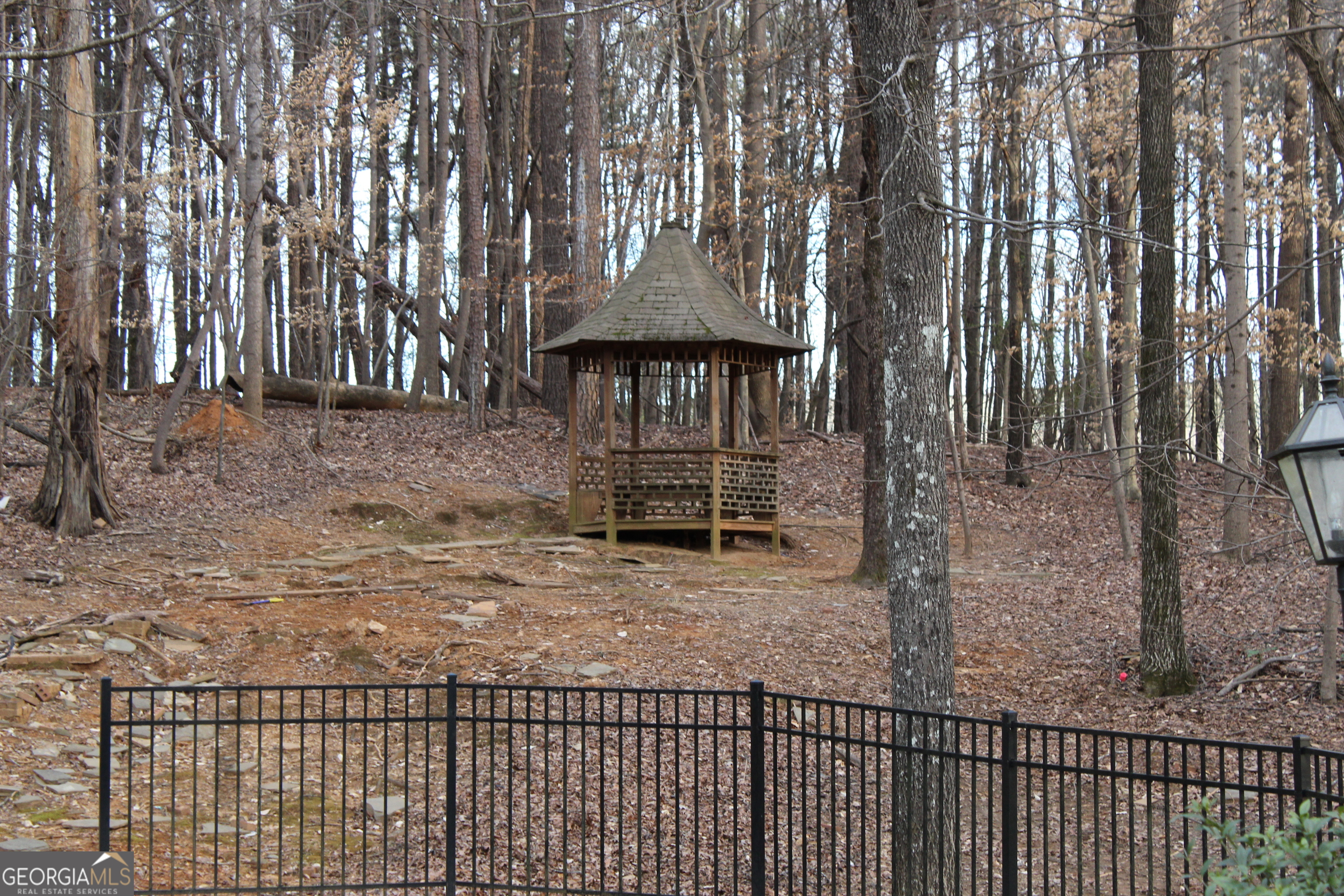 Berkeley Lake, Georgia 30096, United States, 8 Bedrooms Bedrooms, ,8 BathroomsBathrooms,Residential,Active,85696