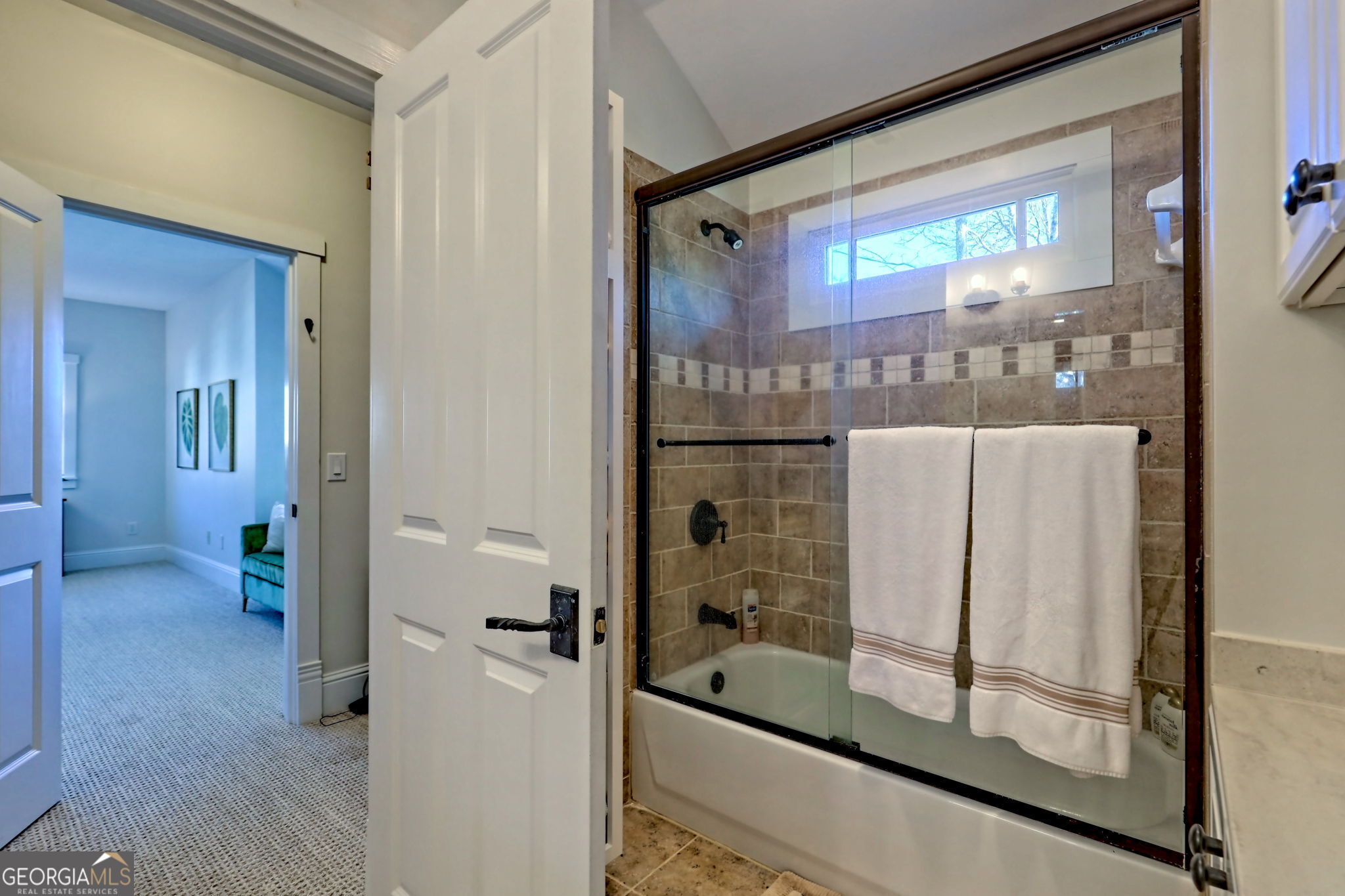 Clayton, Georgia 30525, United States, 4 Bedrooms Bedrooms, ,5 BathroomsBathrooms,Residential,Active,26355