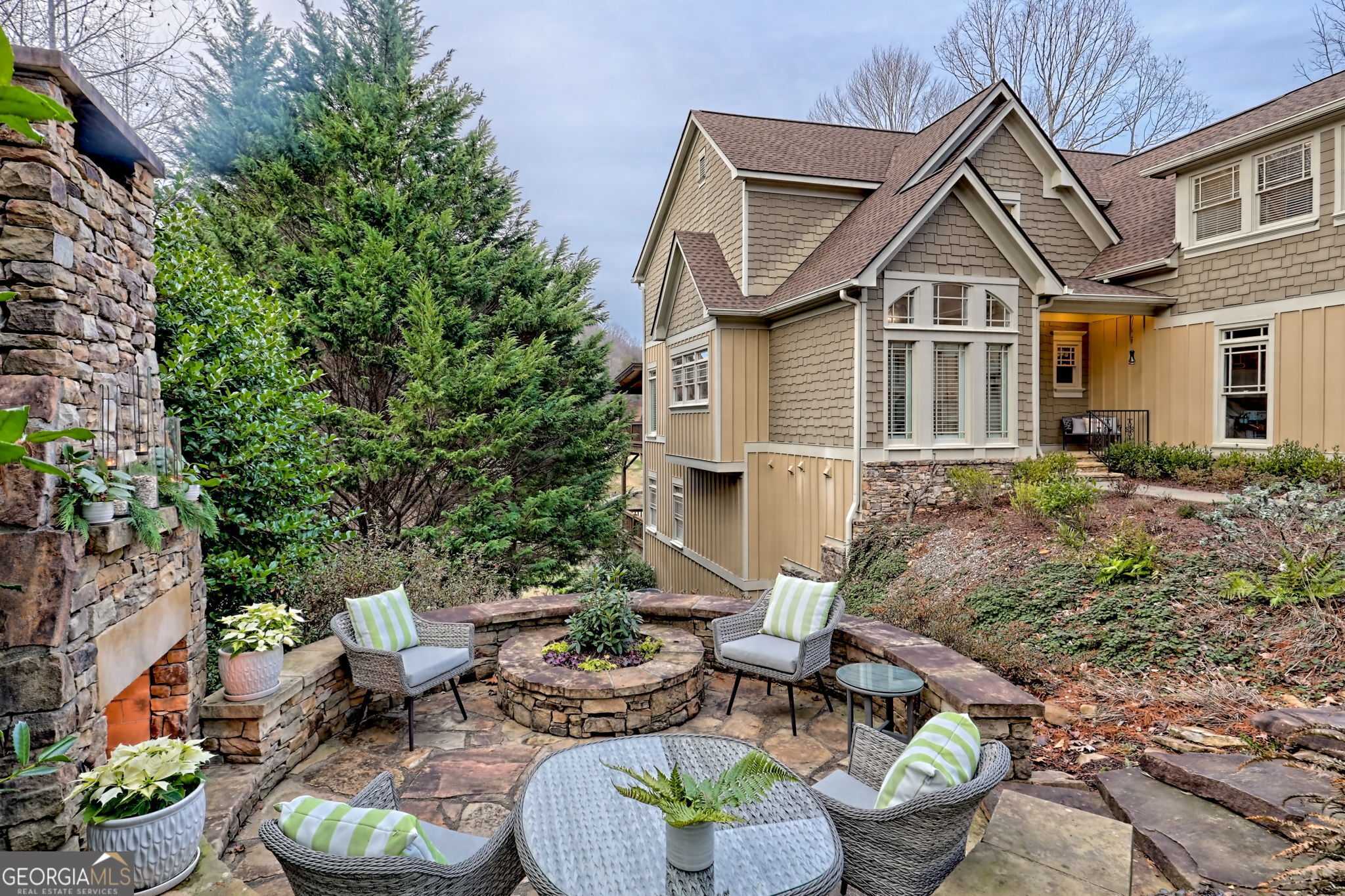 Clayton, Georgia 30525, United States, 4 Bedrooms Bedrooms, ,5 BathroomsBathrooms,Residential,Active,26355