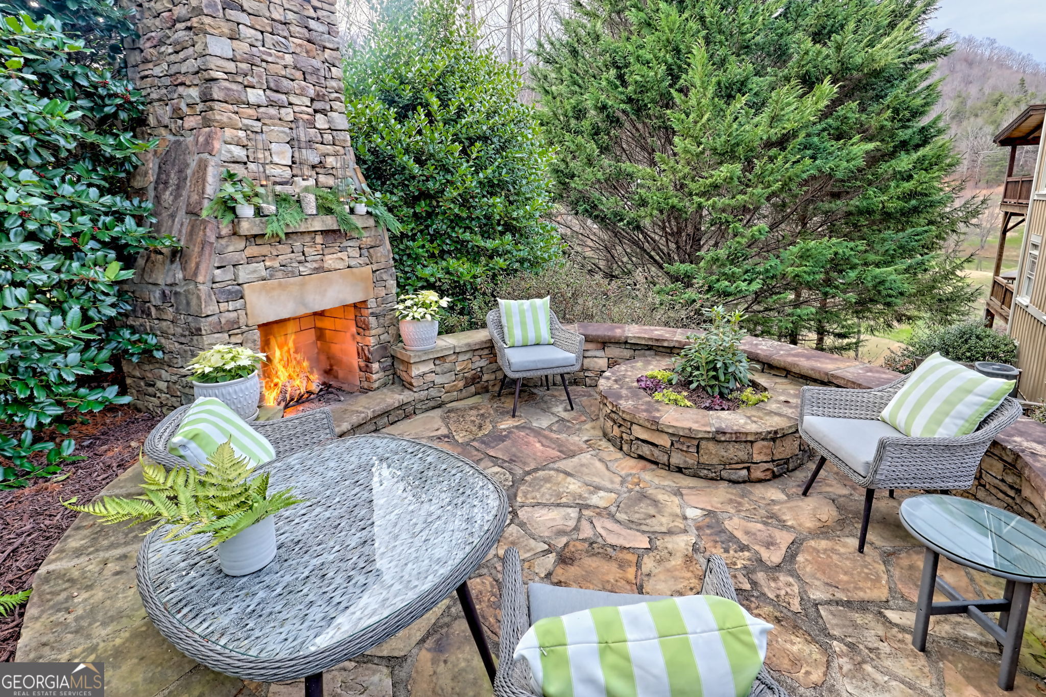 Clayton, Georgia 30525, United States, 4 Bedrooms Bedrooms, ,5 BathroomsBathrooms,Residential,Active,26355