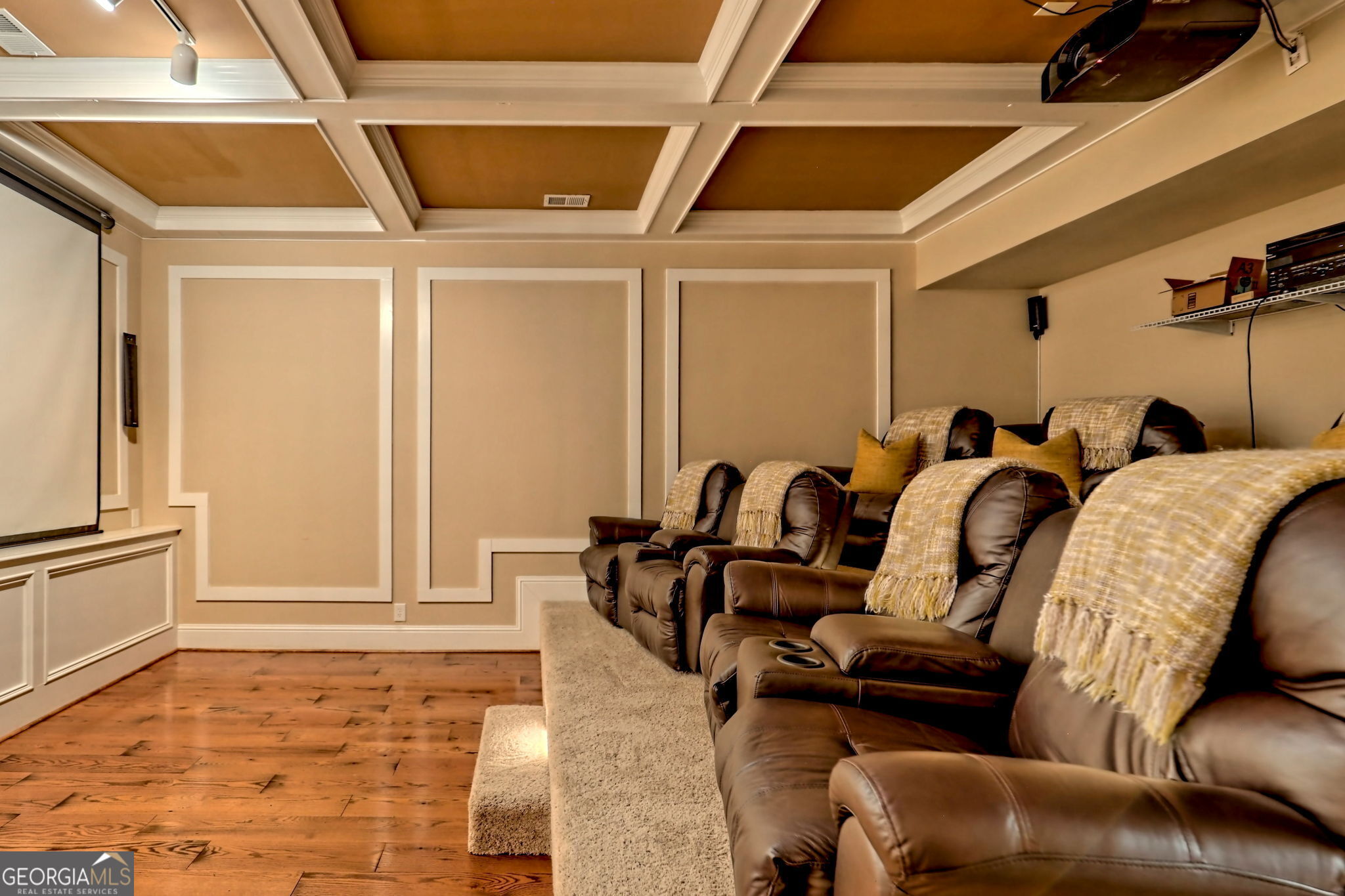 Clayton, Georgia 30525, United States, 4 Bedrooms Bedrooms, ,5 BathroomsBathrooms,Residential,Active,26355