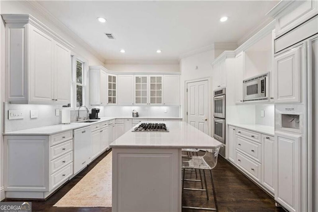 Photo of 1153 Brookhaven Commons DR, Brookhaven, GA 30319 (MLS # 10785836)