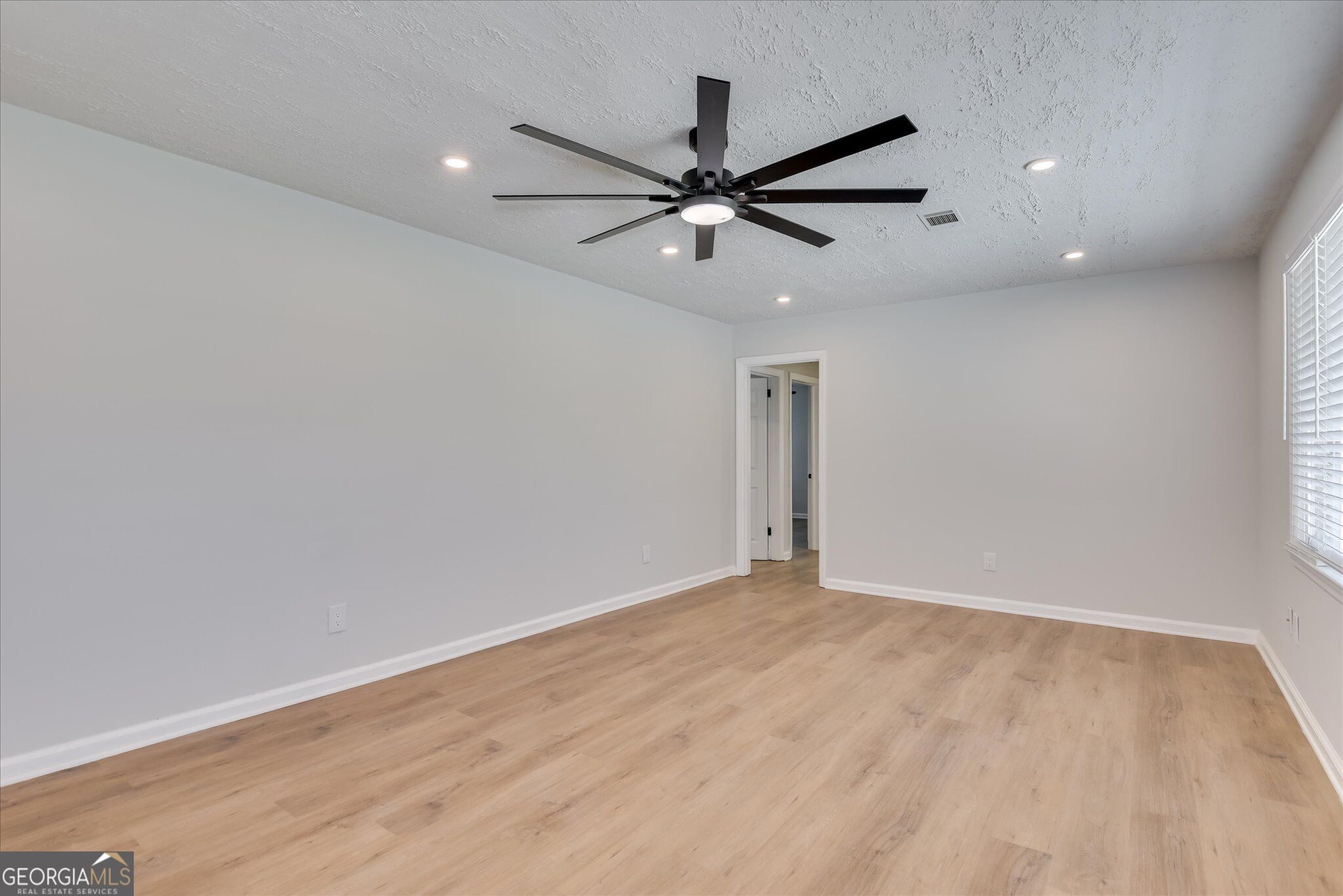 2955 Shelby DR