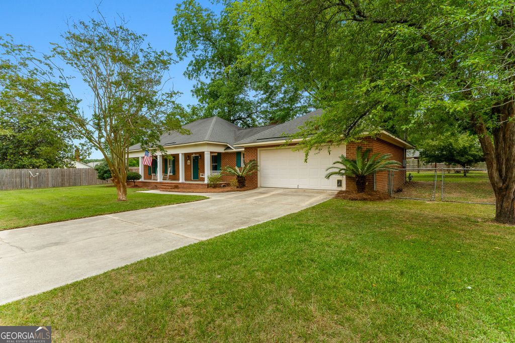 Photo of 104 Highland Road, Statesboro, GA 30458 (MLS # 10772832)