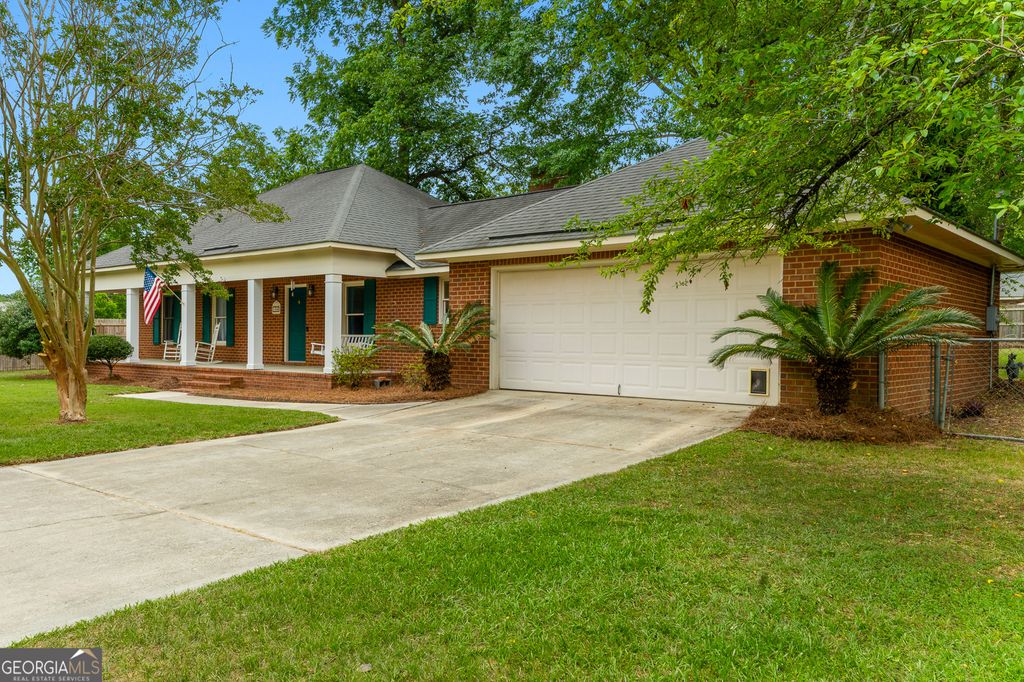 Photo of 104 Highland Road, Statesboro, GA 30458 (MLS # 10772832)