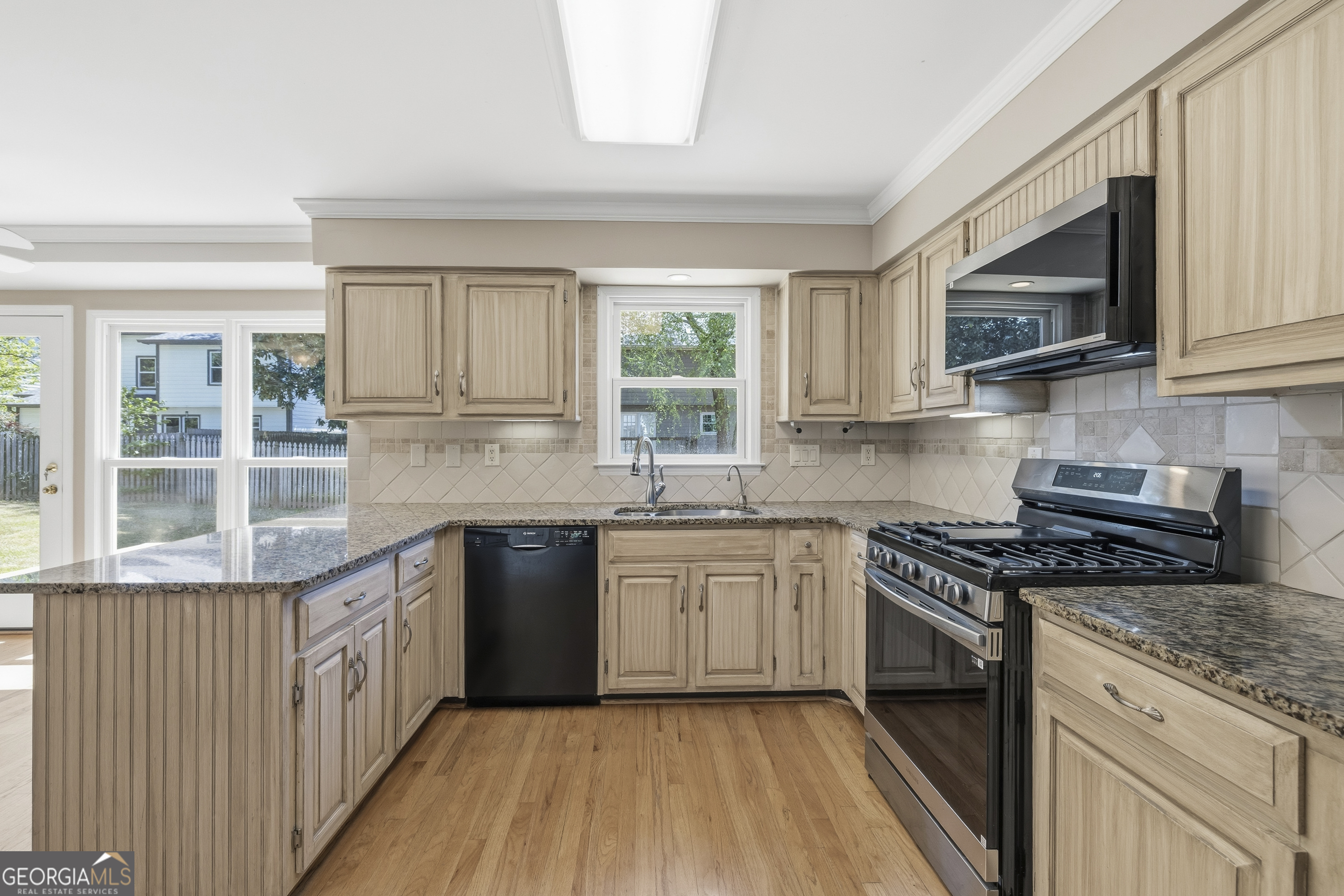 1127 Dunbarton TRCE NE