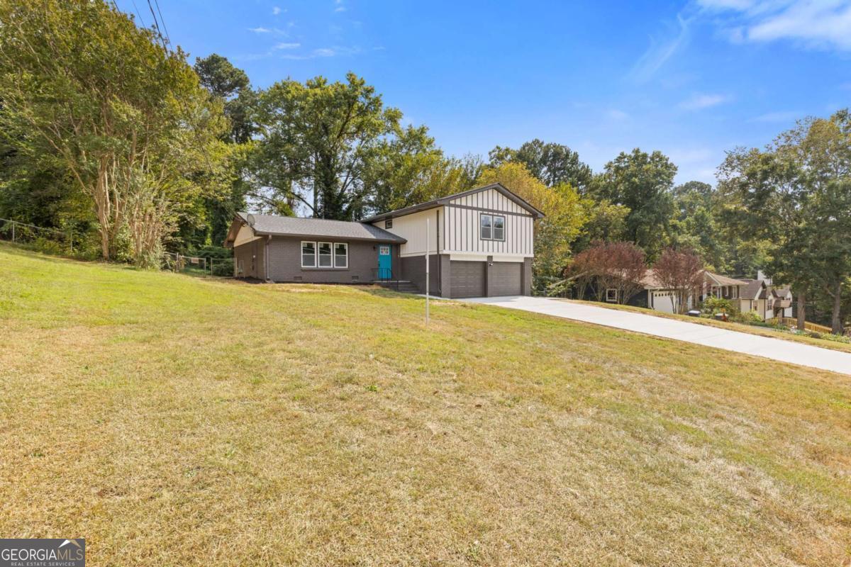 1634 Lamancha DR