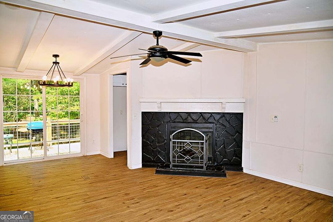7 Medford LN