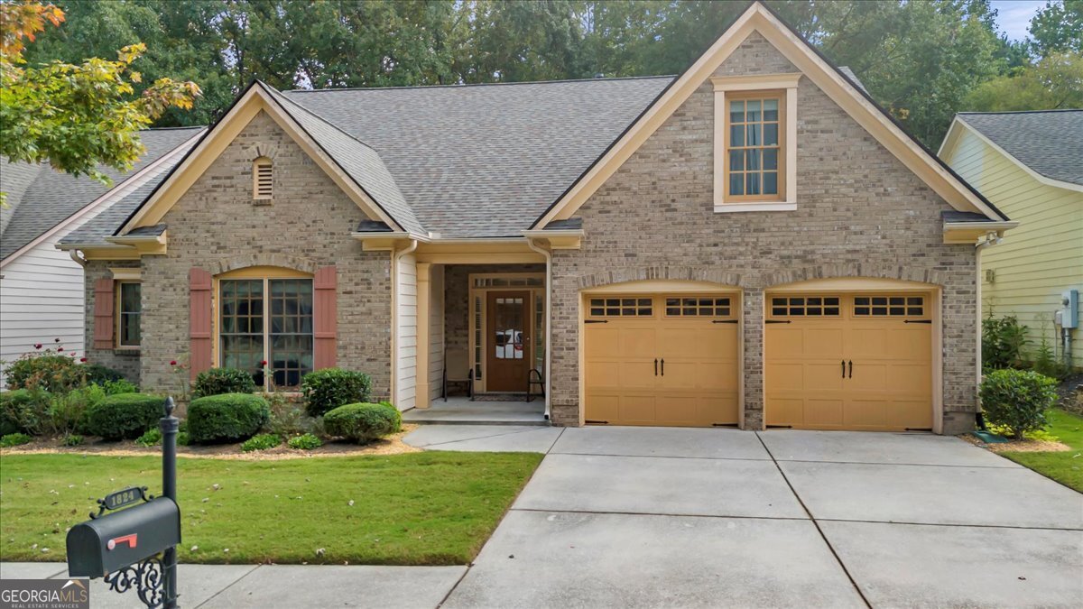 1824 Willoughby DR