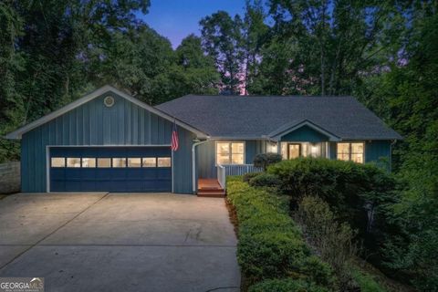 Photo of 8170 Old Mill Drive, Gainesville, GA 30506 (MLS # 10803632)