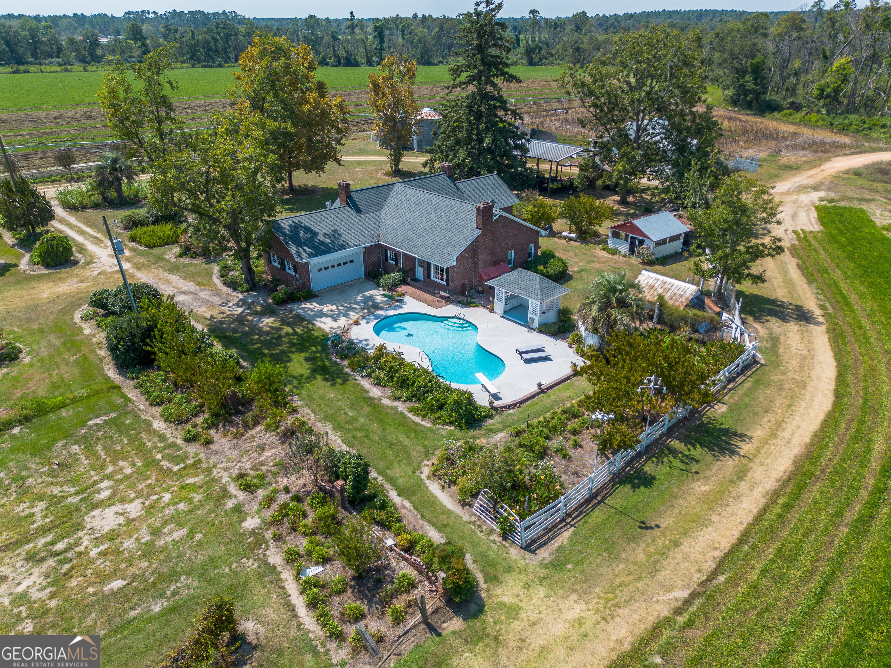 1671 Warren Carter RD