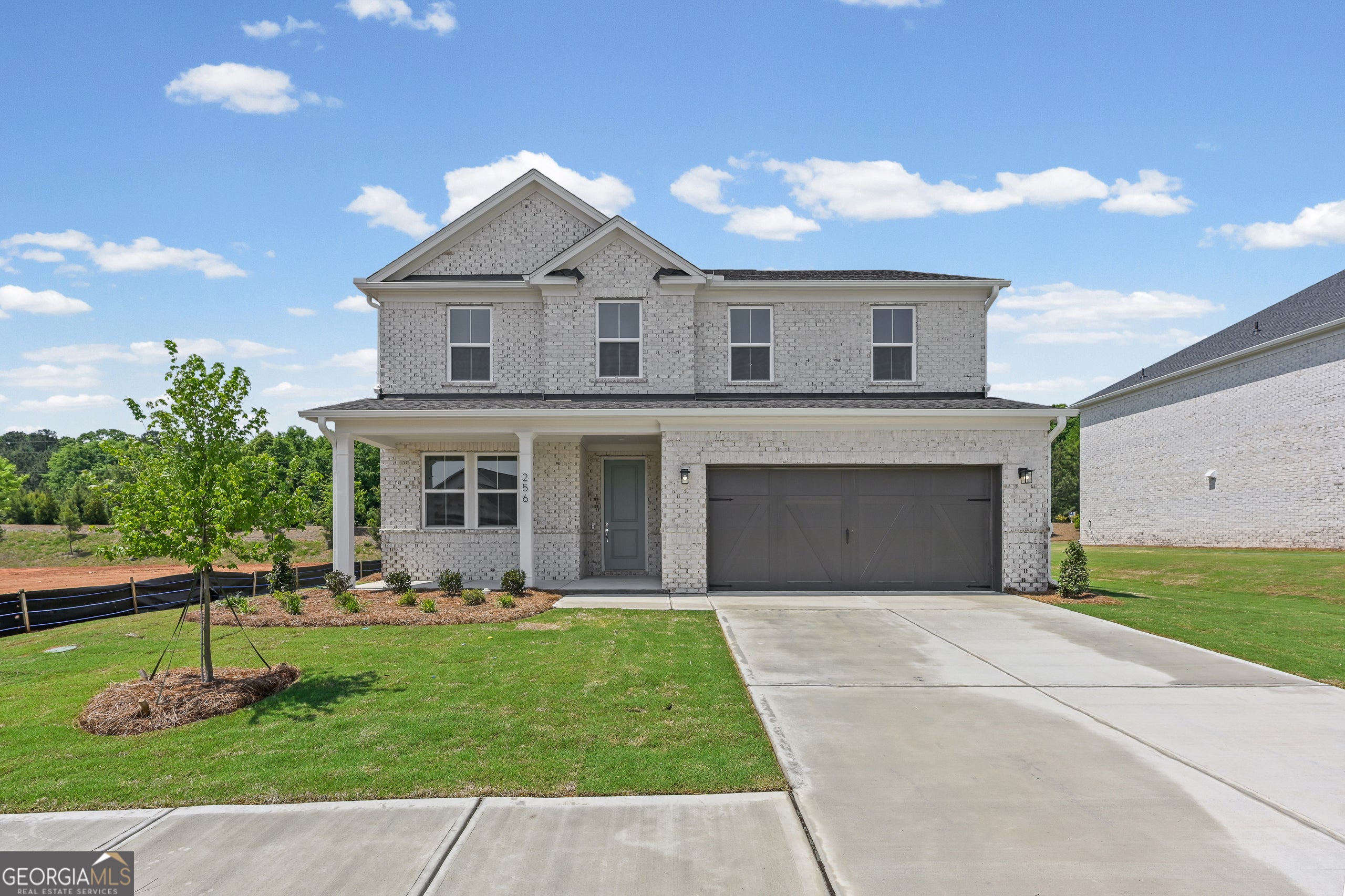256 Nesta Grove