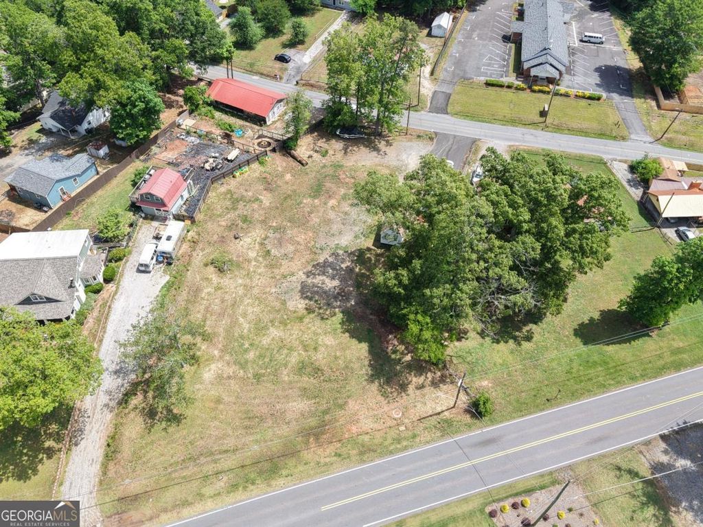 Photo of 5185 Groovers Landing Road SE, Acworth, GA 30101 (MLS # 10756114)